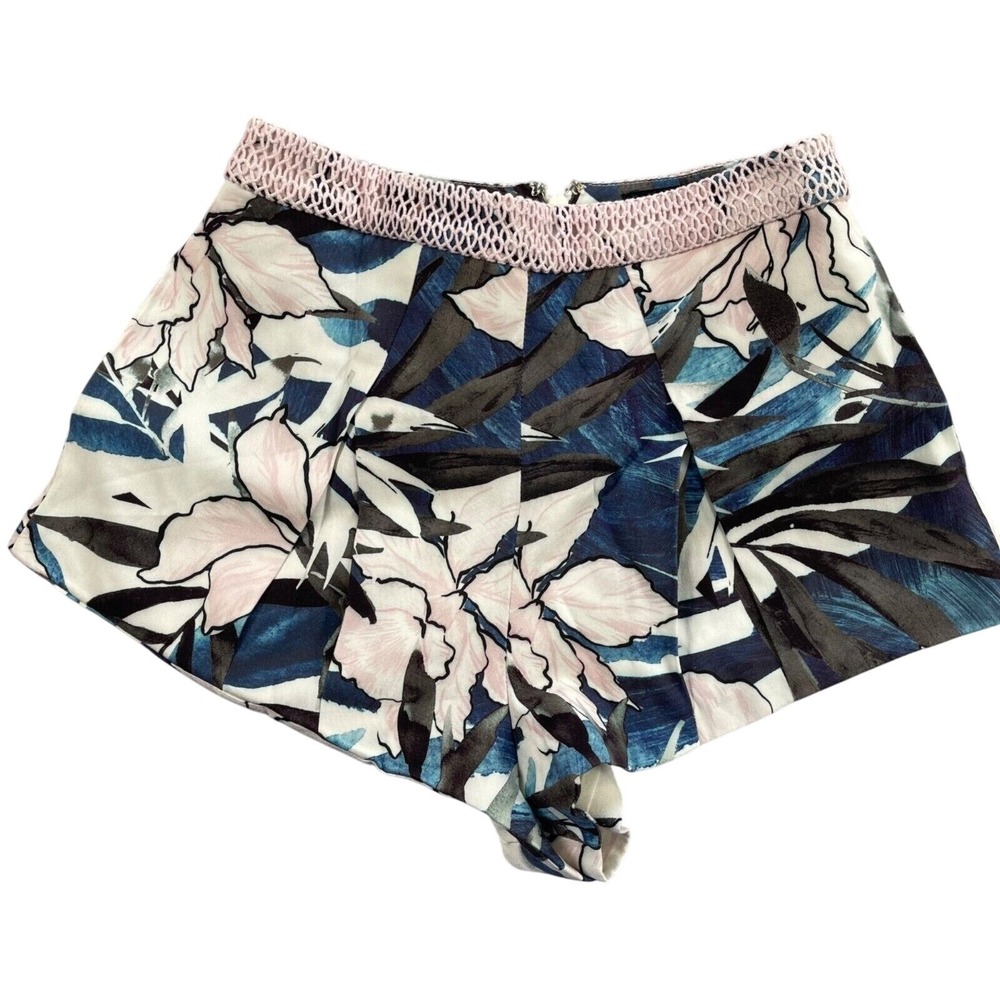 Stylestalker Shorts XS Hawaiian Sunset Floral Print Crochet Waistband Festival